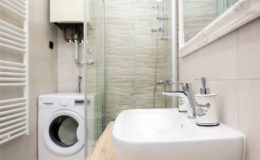 core-zagreb-restroom