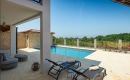 villa-vespera-porec-pool